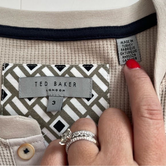 TED BAKER LONDON Tekilla Short Sleeve Henley Shirt Light Tan Stone Size 3 US Med - Picture 5 of 11